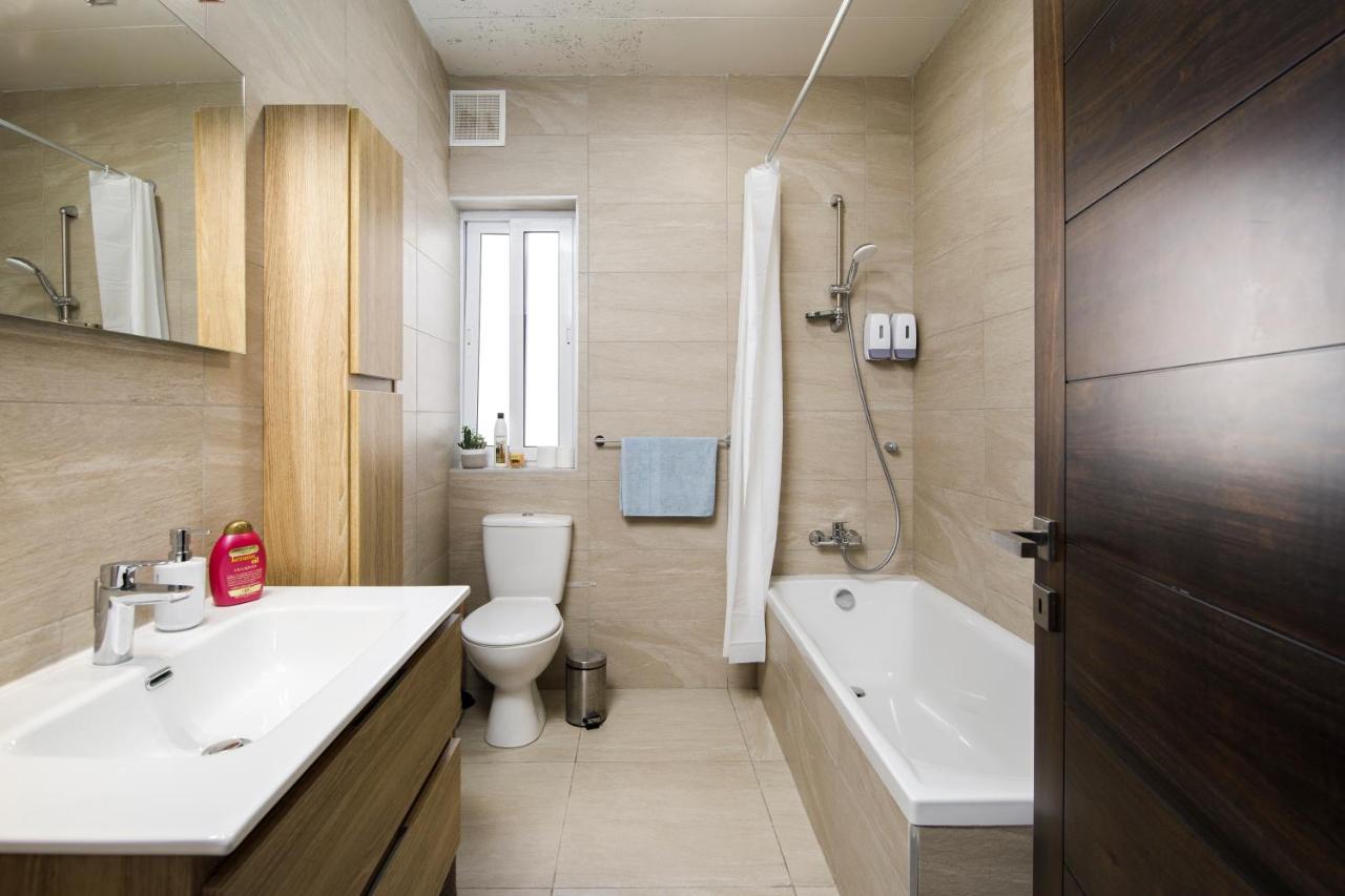 Hilltop Apartments - Stylish Comfort Living Close To The Sea, Bugibba Bahía de San Pablo Exterior foto