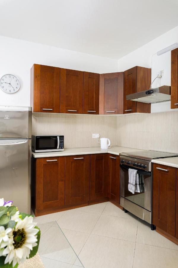 Hilltop Apartments - Stylish Comfort Living Close To The Sea, Bugibba Bahía de San Pablo Exterior foto