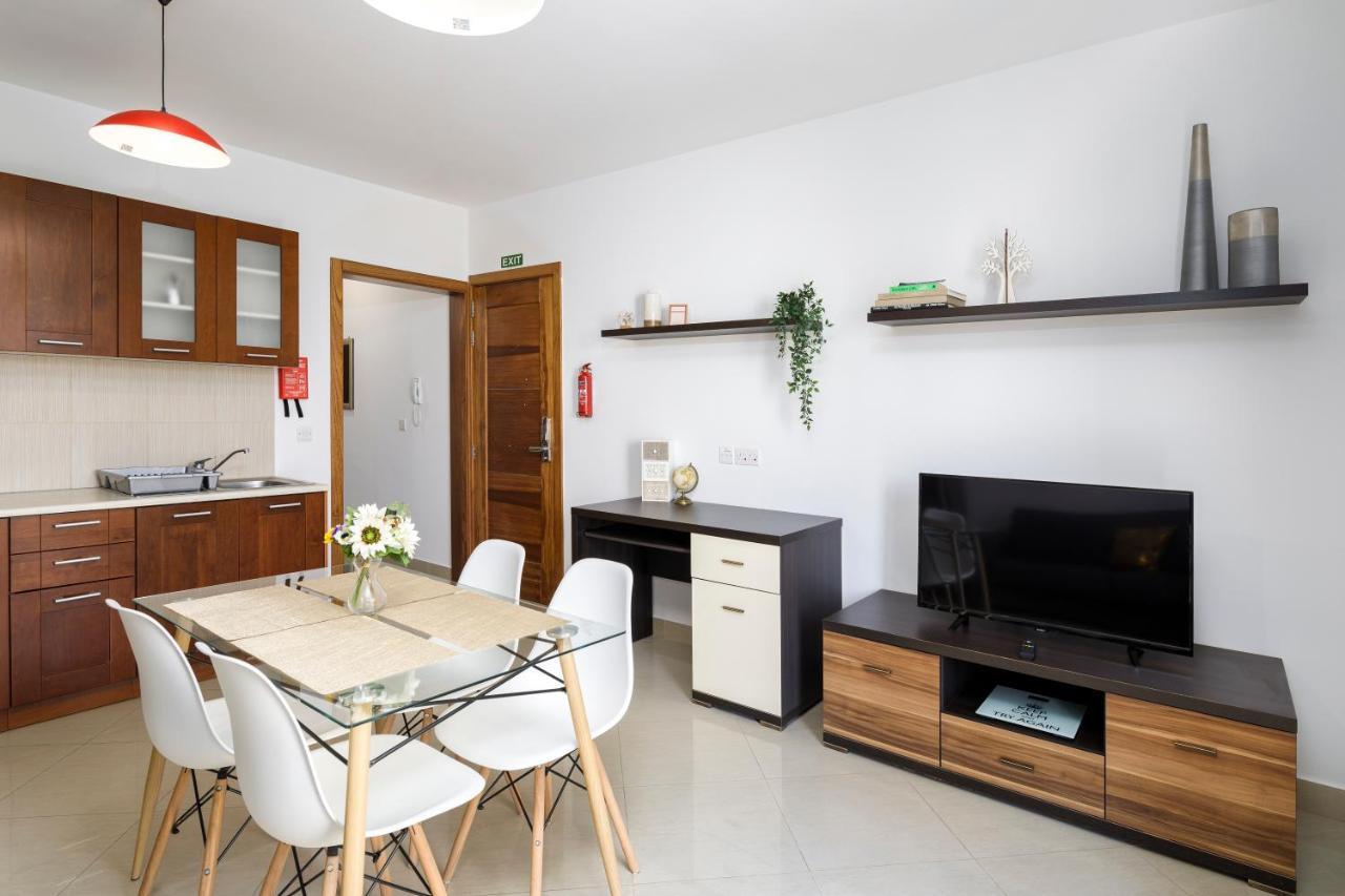 Hilltop Apartments - Stylish Comfort Living Close To The Sea, Bugibba Bahía de San Pablo Exterior foto