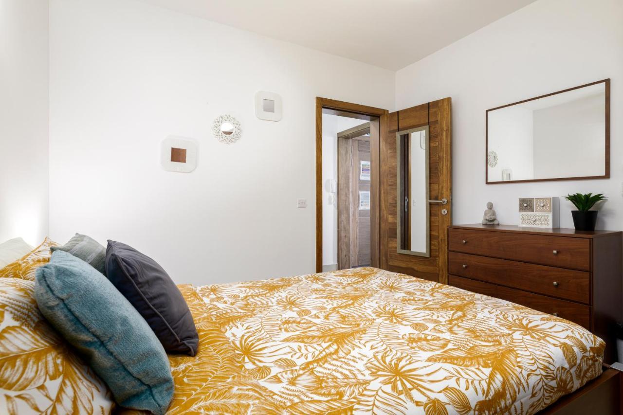Hilltop Apartments - Stylish Comfort Living Close To The Sea, Bugibba Bahía de San Pablo Exterior foto